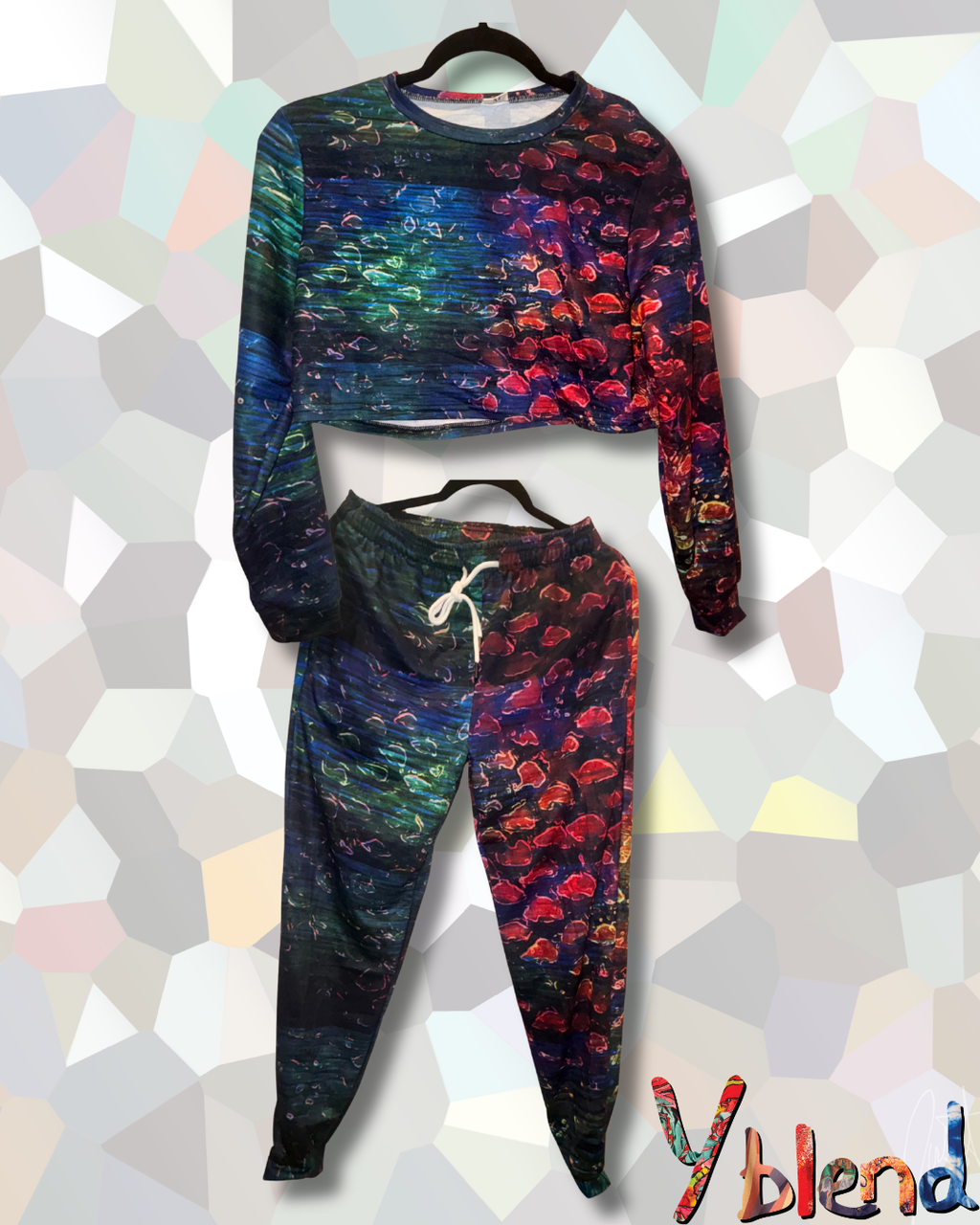 Scales Crop Sweatshirt Suit