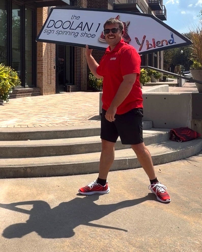 DOOLAN 1 Sign Spinning Shoe